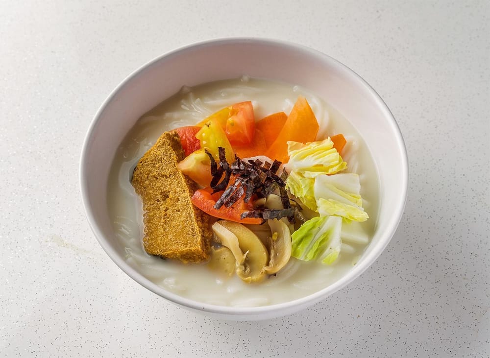 Fish Slice Bee Hoon Soup 鱼片米粉汤