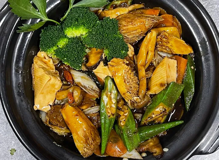 S1 VEGAN CLAY POT MIX MUSHROOM