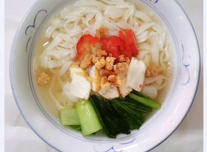 Vegetarian Kuey Teow Soup 粿条汤