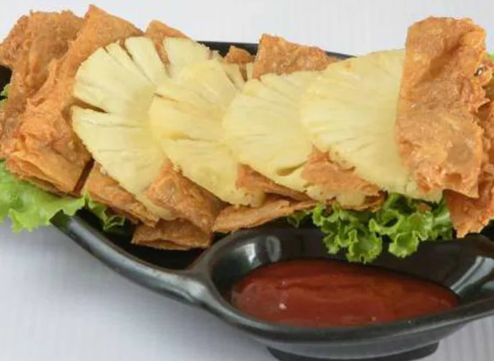 G104. Deep-fried Vegetarian Goose
