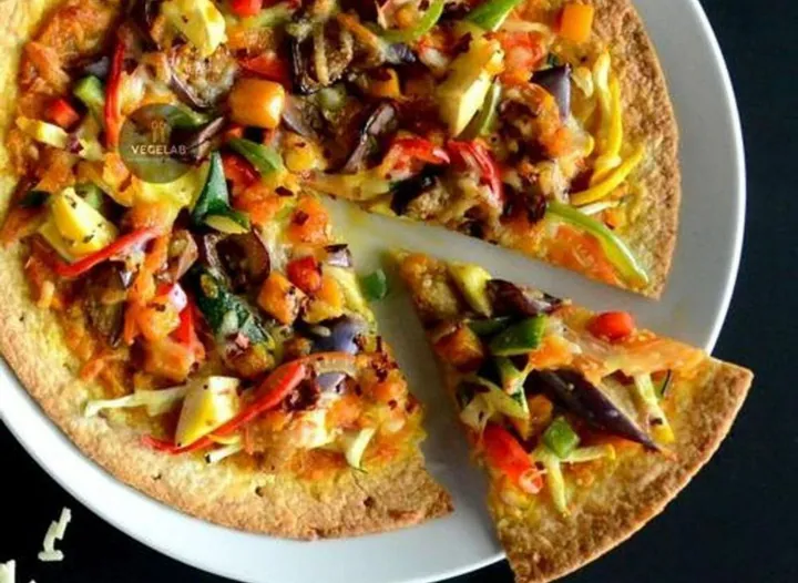 VEGAN Star Pizza + Drink