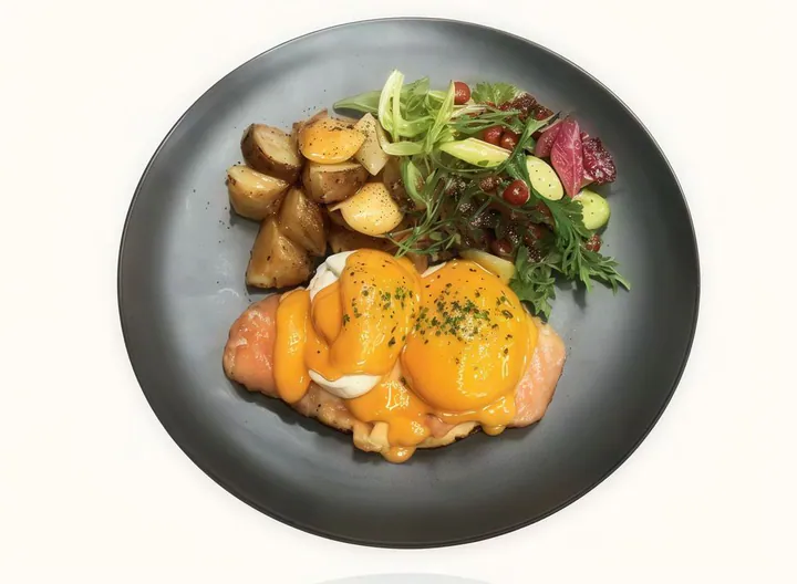 Eggs Benny