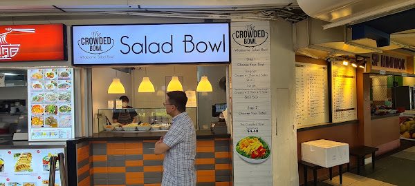 The Crowded Bowl (Singapore Polytechnic), Tiong Bahru